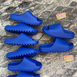 Yeezy Azure Slides 
