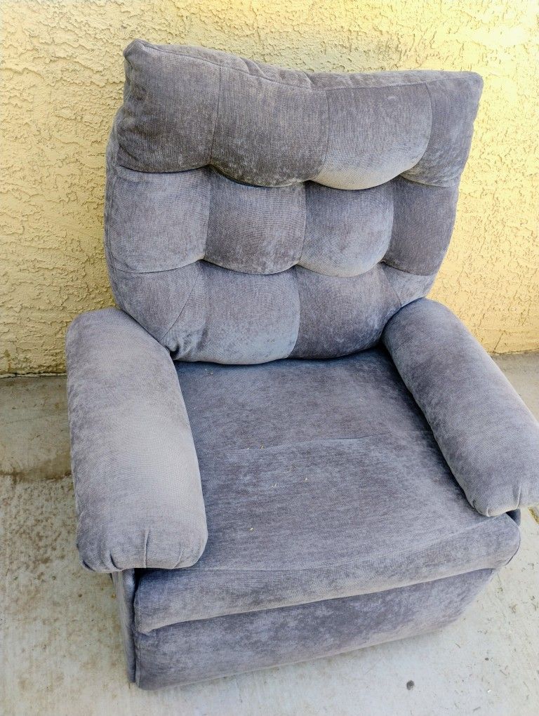 Recliner