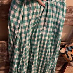 A New Day Skirts  Midi Pleated A-Line Plaid Skirt - Size Large Like New Smoke Free