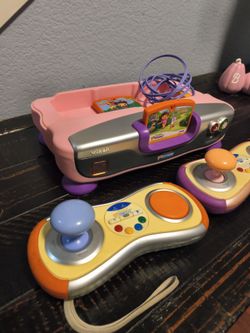 VTech Motion Console with Controllers and Games