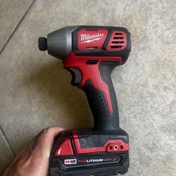 Milwaukee Impact Drill W/ Battery And Charger 