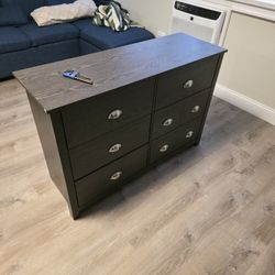 6 Drawer Dresser