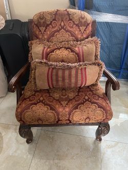 Accent Chairs