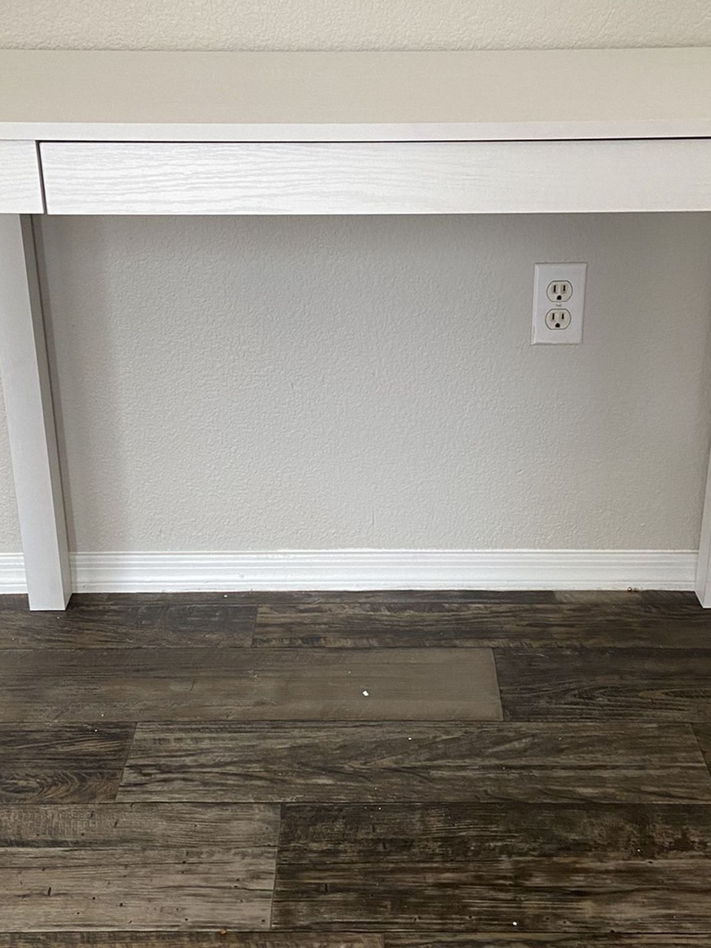White Desk