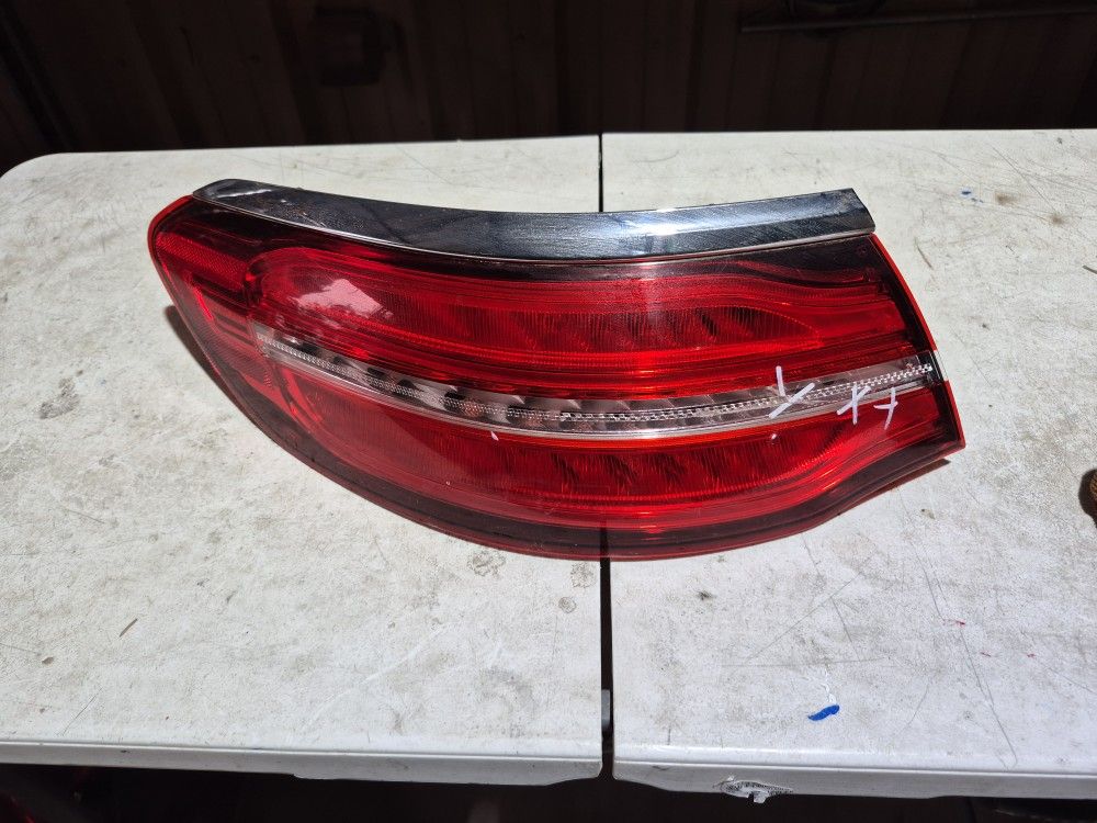 Mercedes Coupe C253 Left Tail Light Oem