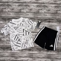 New Boys Adidas Set Size 4
