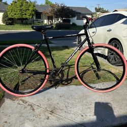 Bike Size700 FIXIE. FRICTION THROTER Good Condition Ready To Ride 