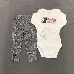 NWT  toddler holiday 2 piece Garment set Size 18 M