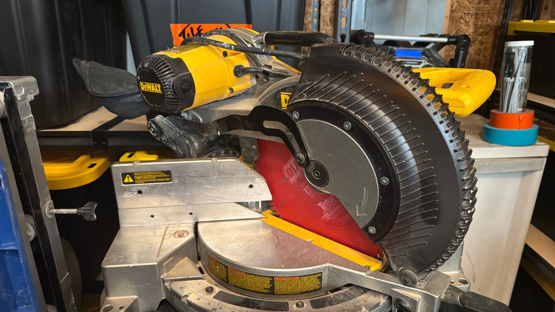 12” Dewalt Compound Miter Saw