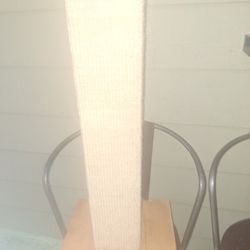 New  36 Inch Scratching Post