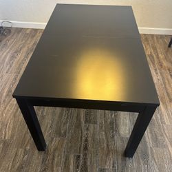 Dining Room Table - Expandable