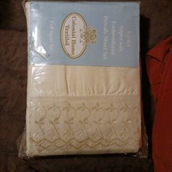 NEW Colonial STYLE  Sheet Sets  Full Size For $20