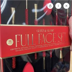 Red Glitz & Glam Makeup Brushes * Firm Read Description *