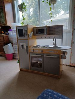 Kid's Kitchen