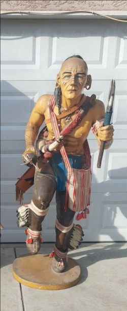NATIVE AMERICAN STATUE