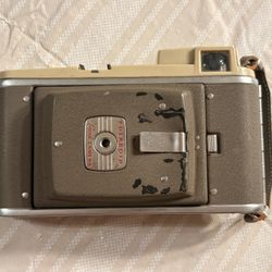Vintage Polaroid Land Camera - Model 80 (Highlander)