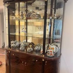 Traditional China Cabinet