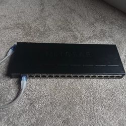 Netgear 16 Port