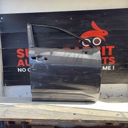 2019 RAV4 Door Front Passenger OEM 2025