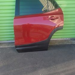 GMC TERRAIN REAR DRIVER DOOR 2018-2019-2020-2021-2022-2023-2024 NO MIRROR INCLUED