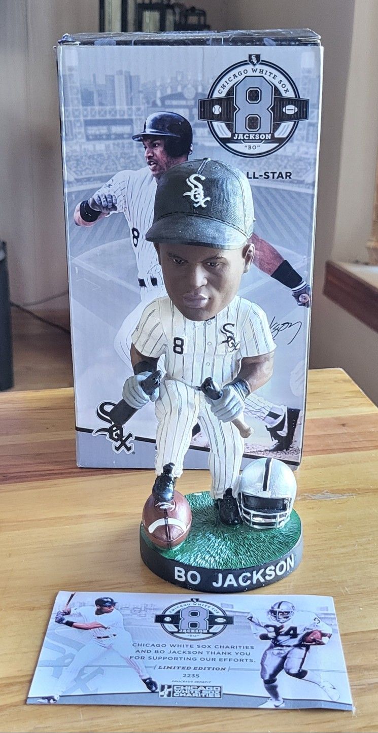 BO JACKSON WHITE SOX BOBBLEHEAD!