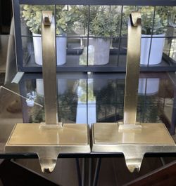 Restoration Hardware Top O Mantle Wreath Stocking Holder 2 Pack