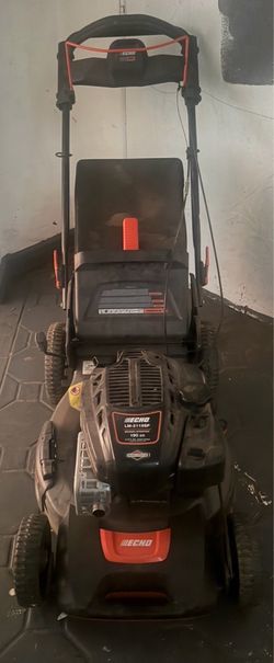 ECHO GAS LAWNMOWER