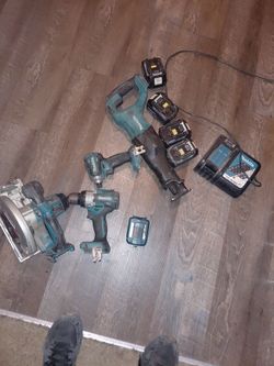 Makita tool set