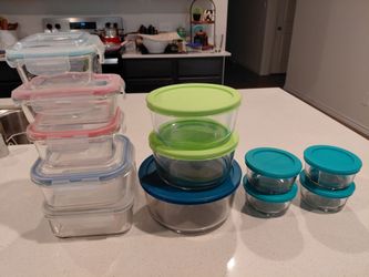 12 PC GLASSWARE