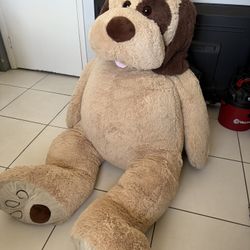 Giant Stuffed Animal Dog ! 