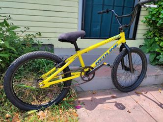 Redline Roam BMX Bicycle 20inch Wheels for Sale in Grand Terrace