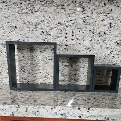 Square Shelf Set