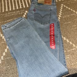 Women’s Levi’s Size  14
