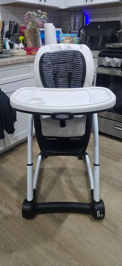 Graco Blossom 6-in-1 High Chair – Clean & Well Cared For