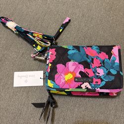New Vera Bradley Wallet Wristlet Colorful Floral