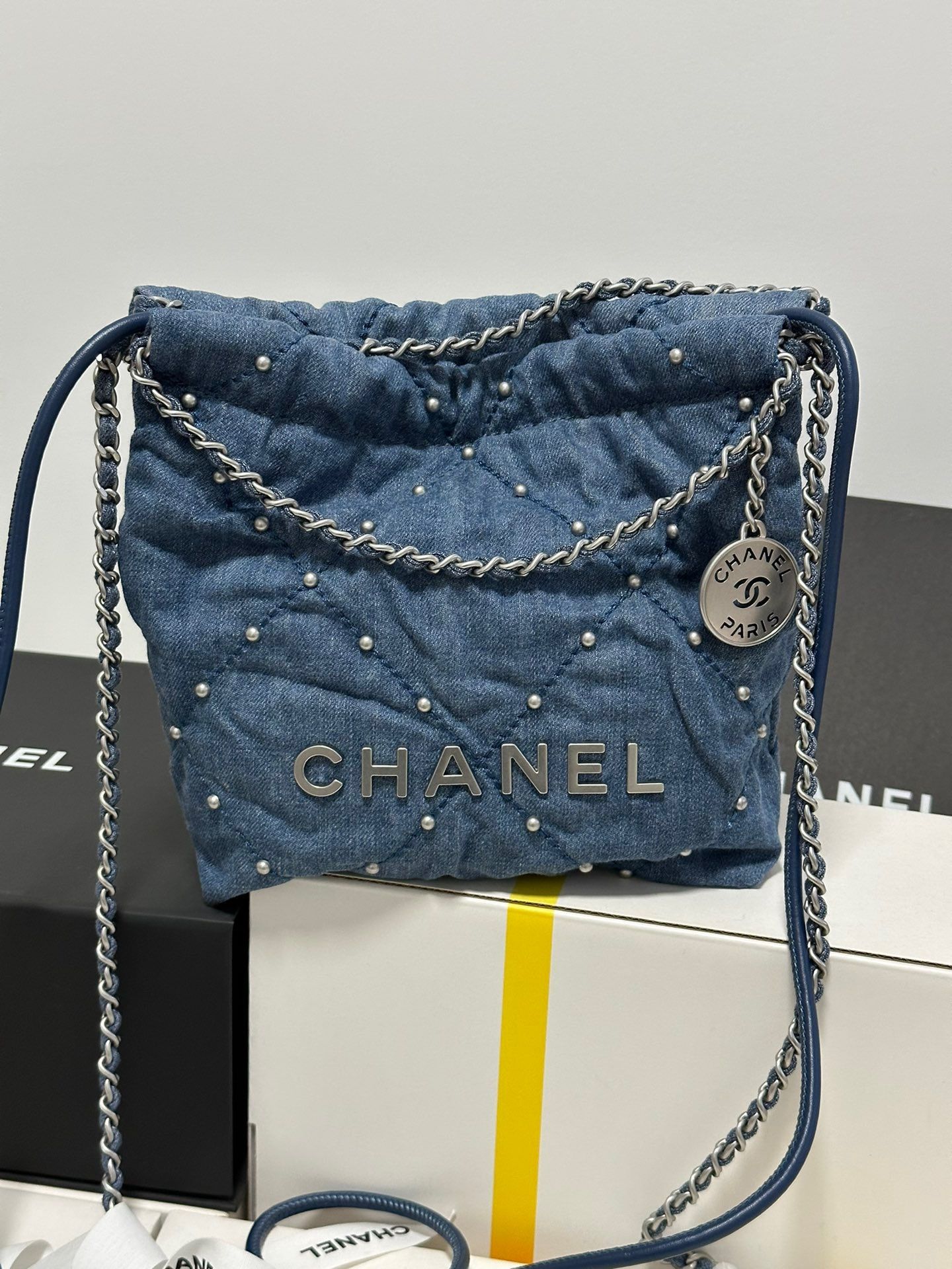Cc 24. Mini