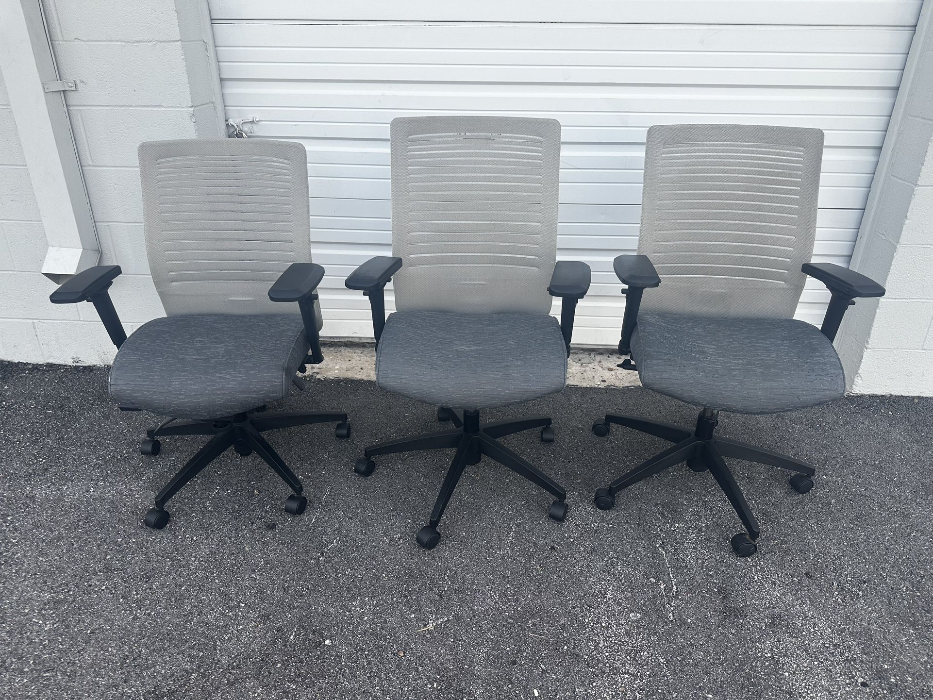 OFFICE/HOME CHAIRS COMPUTER CHAIRS
