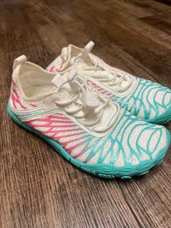 Water shoes