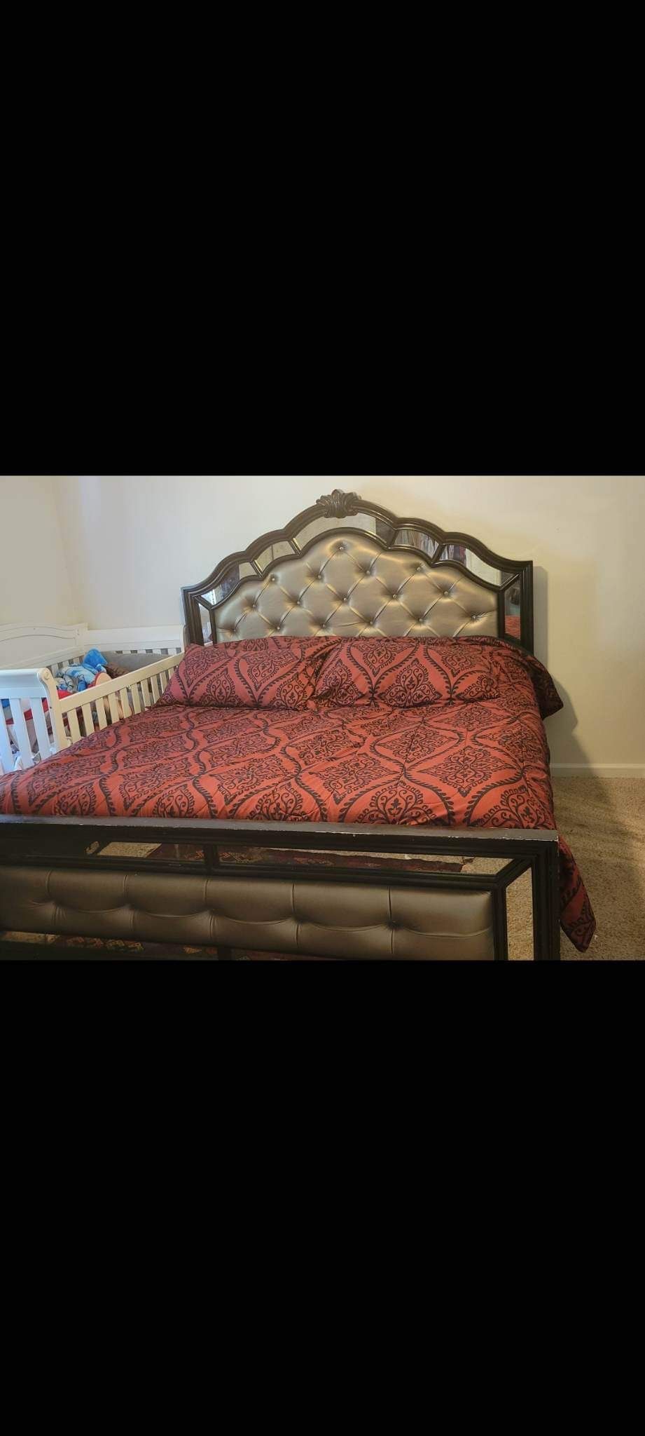 King Bed With Vanity Table