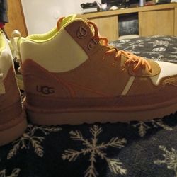 Women's Ugg Boots Lace Up Size 9