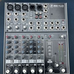 MIXER MACKIE 802-VLZ3