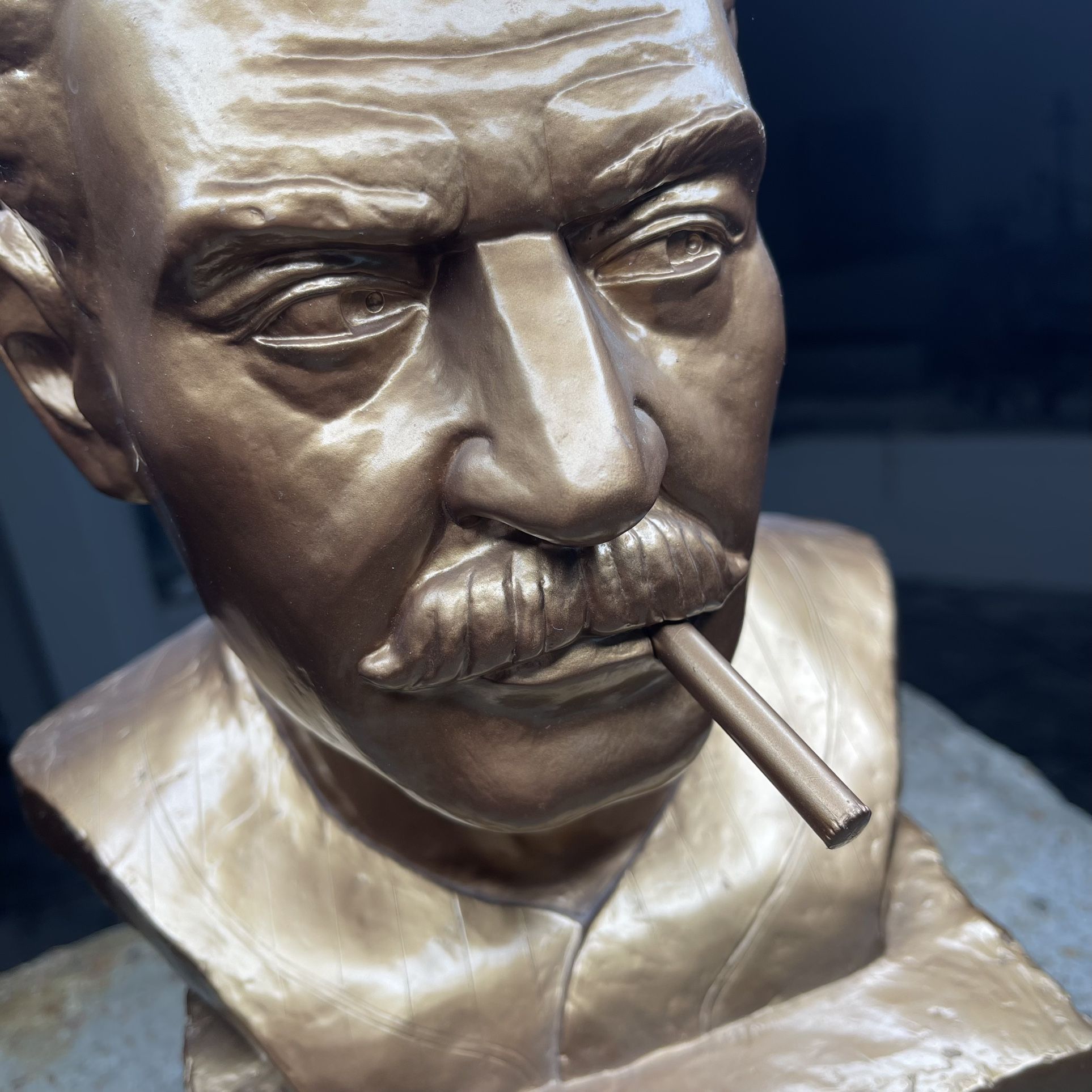 Smokin Joe Bust by Frank Kozik autographed