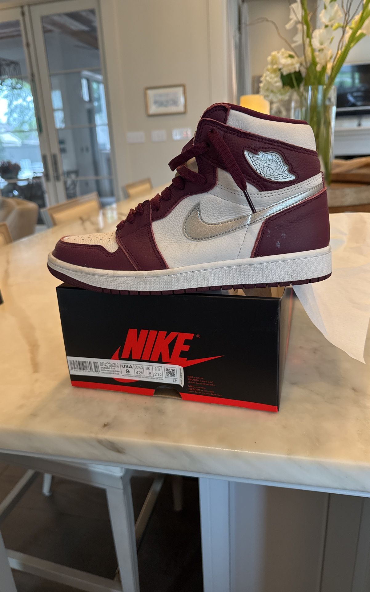 Jordan 1 Retro High OG, Men’s Size 9