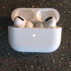 Apple Airpods Pro / $60