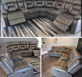 New recliner sectional couch / free delivery
