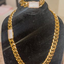 18mm 24inch Gold Cuban Link Chain & Bracelet Set With Diamond Clasps