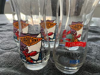 Red Lobster 🦞 Hurricane Glasses Set Of Five