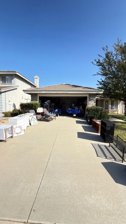 Garage sale Sat/sun 9-2pm