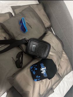 COACH BAG IN TRADE FOR RAYBAN META GALSSES