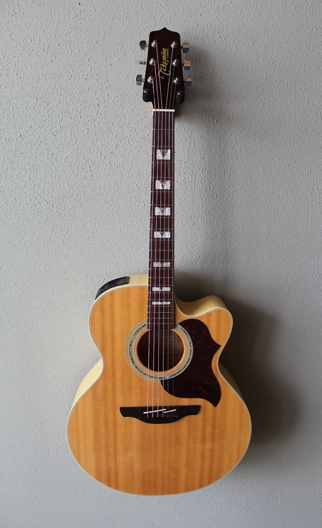 Takamine